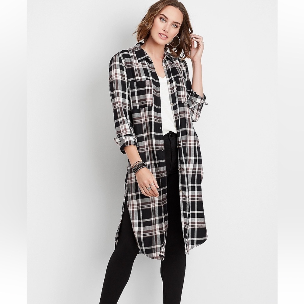 Maurices Plaid Button Down Duster Shirt SMALL NWT